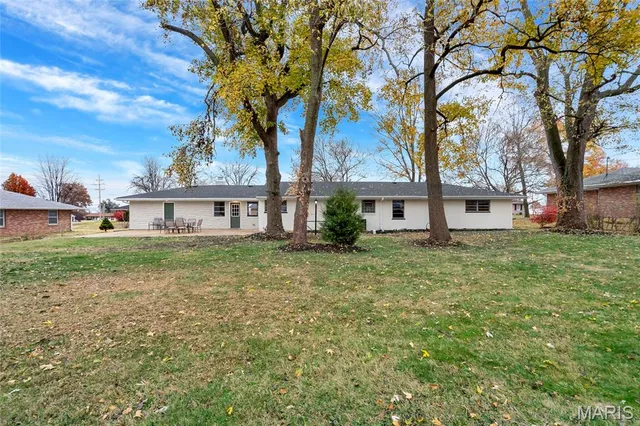 $259,900 | 11 Hazelwood Lane, Hazelwood, MO 63042