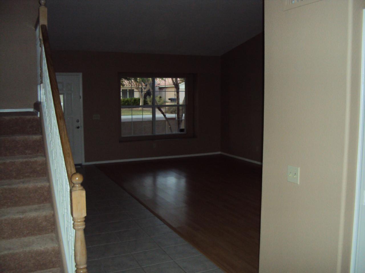 7573 West Calavar Road Peoria, AZ 85381 - Photo 7 of 14 Living room