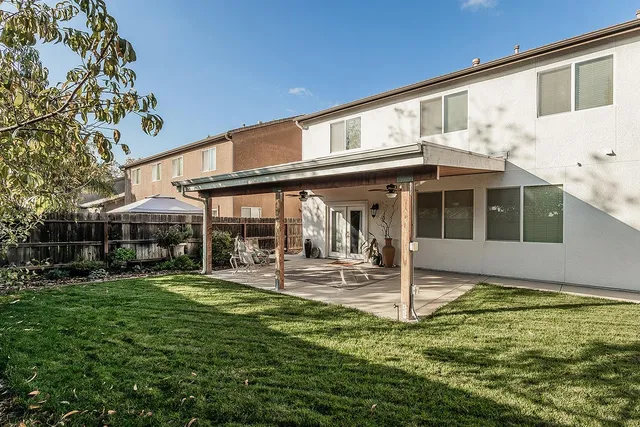 $815,000 | 3046 Indianapolis Avenue, Clovis, CA 93619