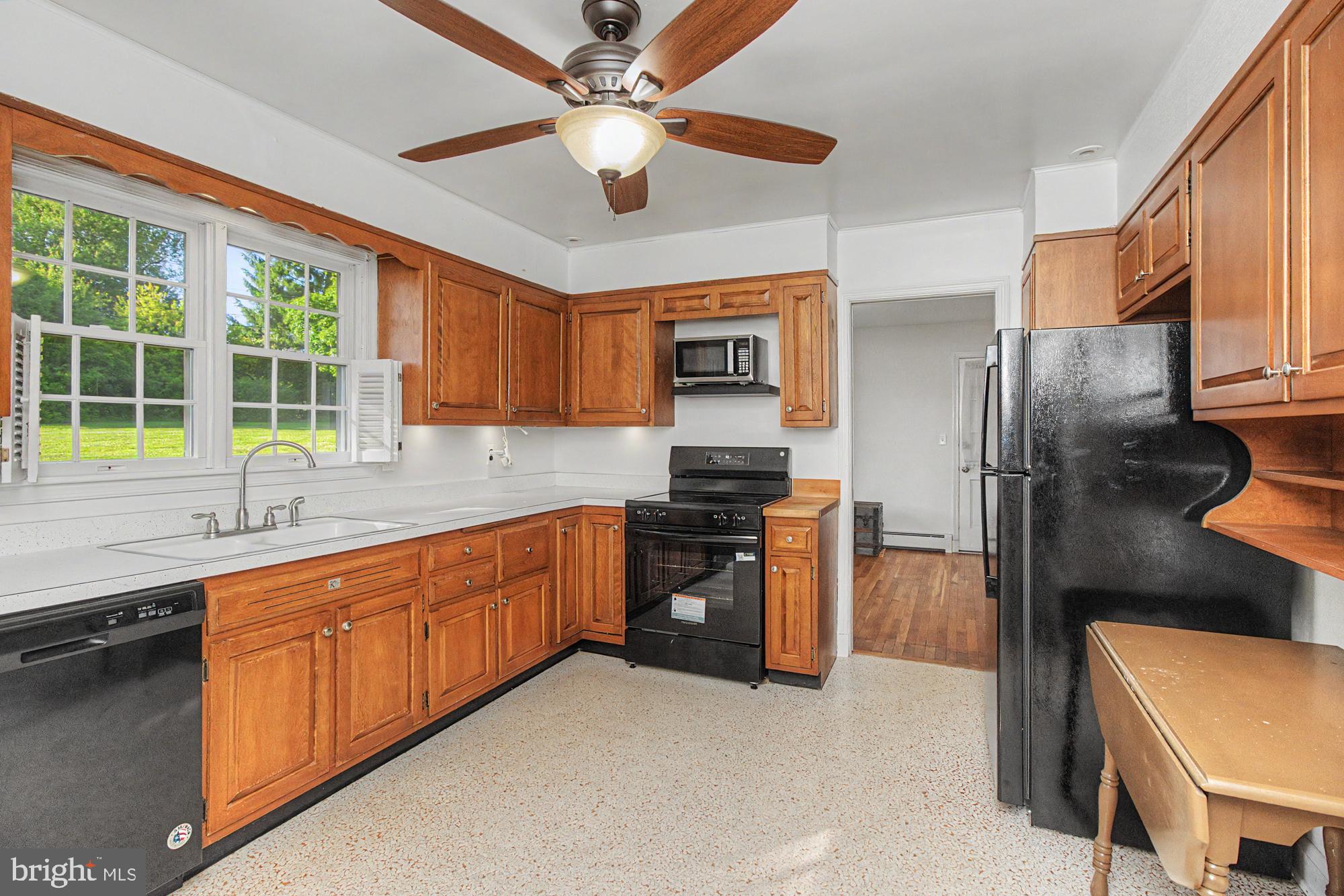 4602 Langshire Road Baldwin, MD 21013 - Photo 20 of 49 Bright and inviting kitchen space.