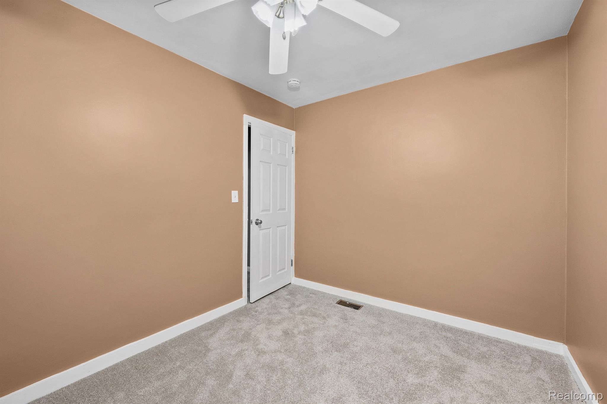 281 Campbell Street River Rouge, MI 48218 - Photo 17 of 27 Gallery Image 17