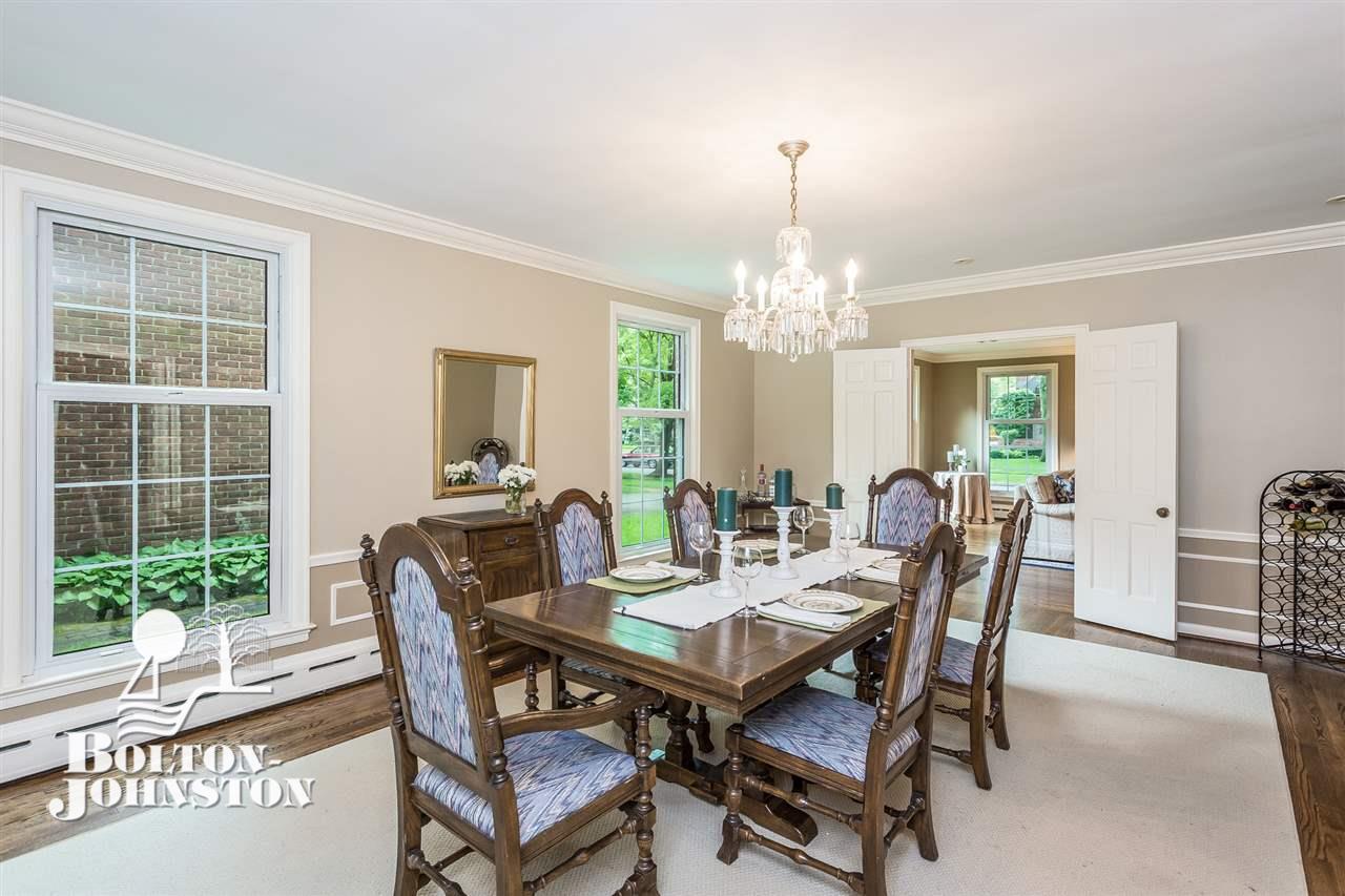 84 Merriweather Road Grosse Pointe Farms, MI 48236 - Photo 13 of 57