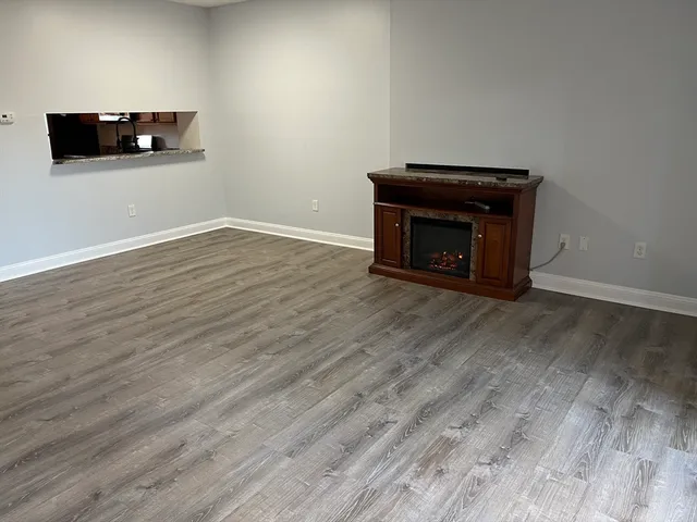 $2,350 | 37 Highwood Drive, Unit 37, Franklin, MA 02038