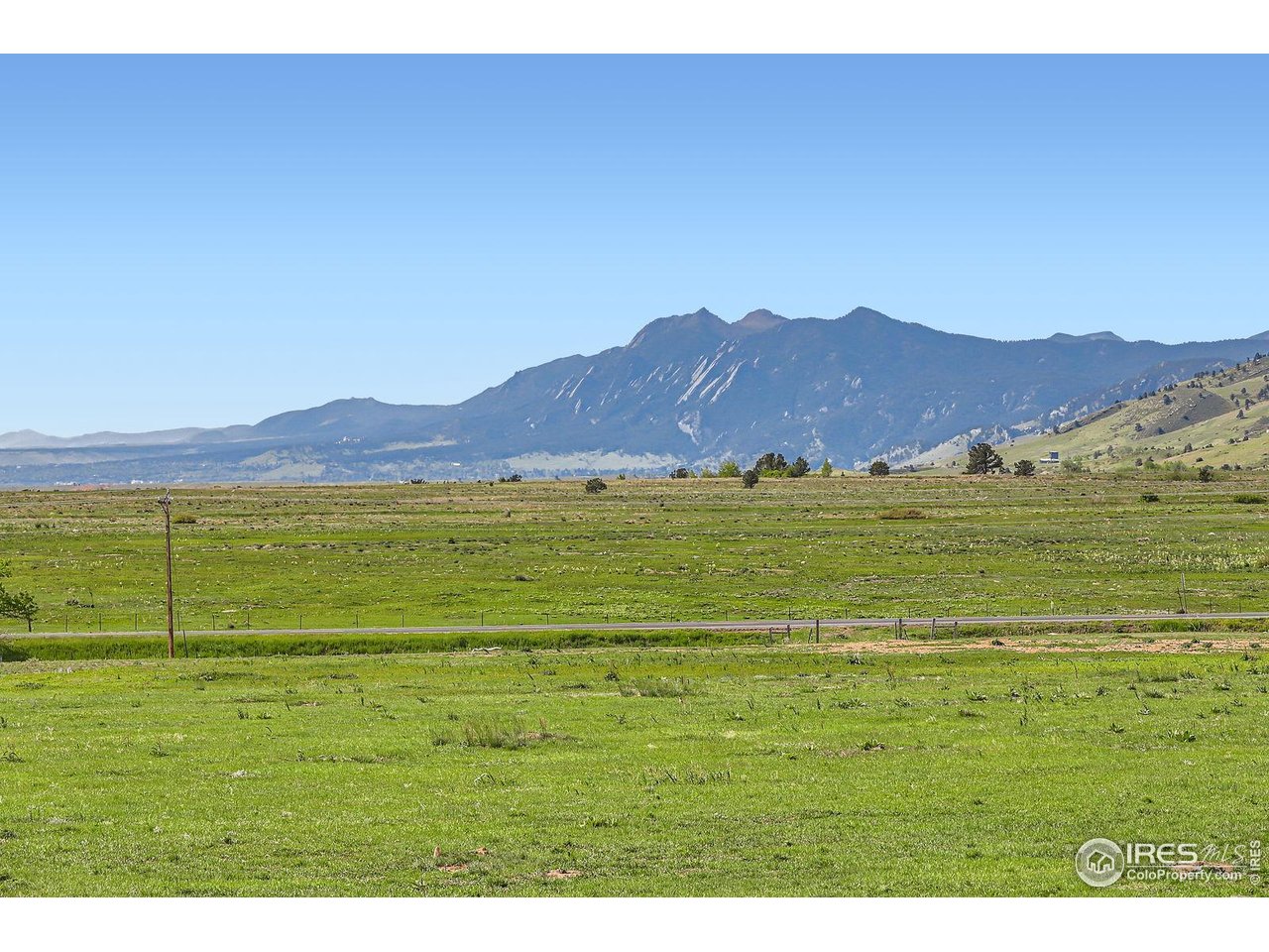 3159 Nelson Road Longmont, CO 80503 - Photo 39 of 40 Front of the house faces the Flatirons and Pikes Peak