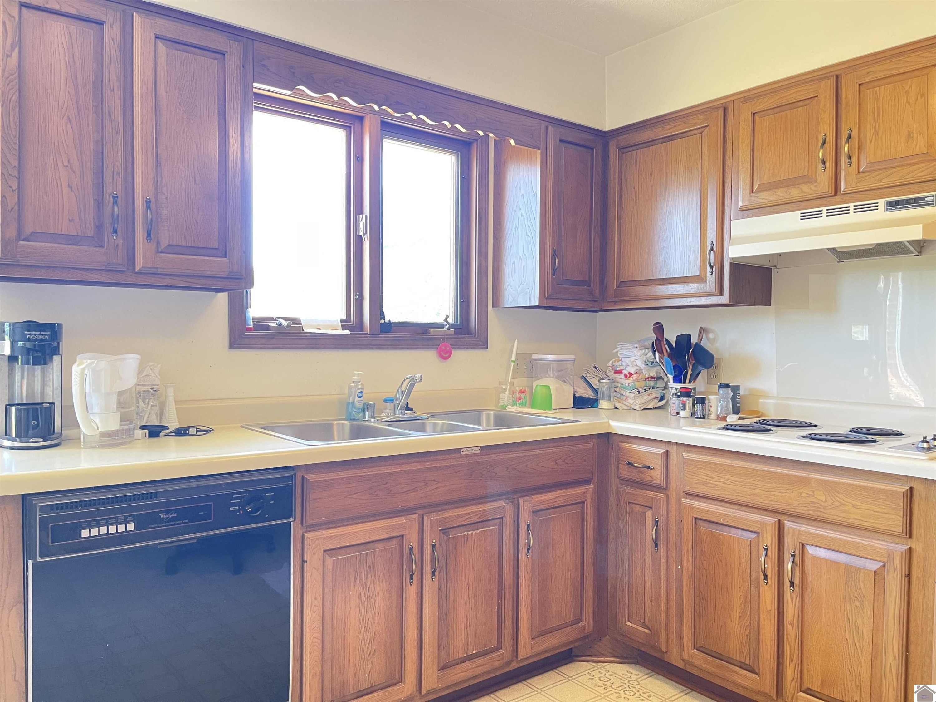 868 South Tanyard Road Cadiz, KY 42211 - Photo 6 of 37 Kitchen