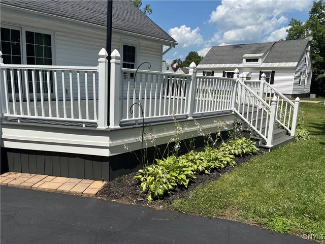 $324,000 | 402 Kingston Road, Utica, NY 13502