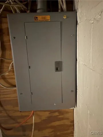 $324,000 | 402 Kingston Road, Utica, NY 13502