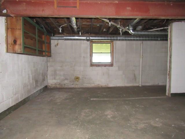 49 Jackson Gates Road Connellsville, PA 15425 - Photo 9 of 22 Gallery Image 9