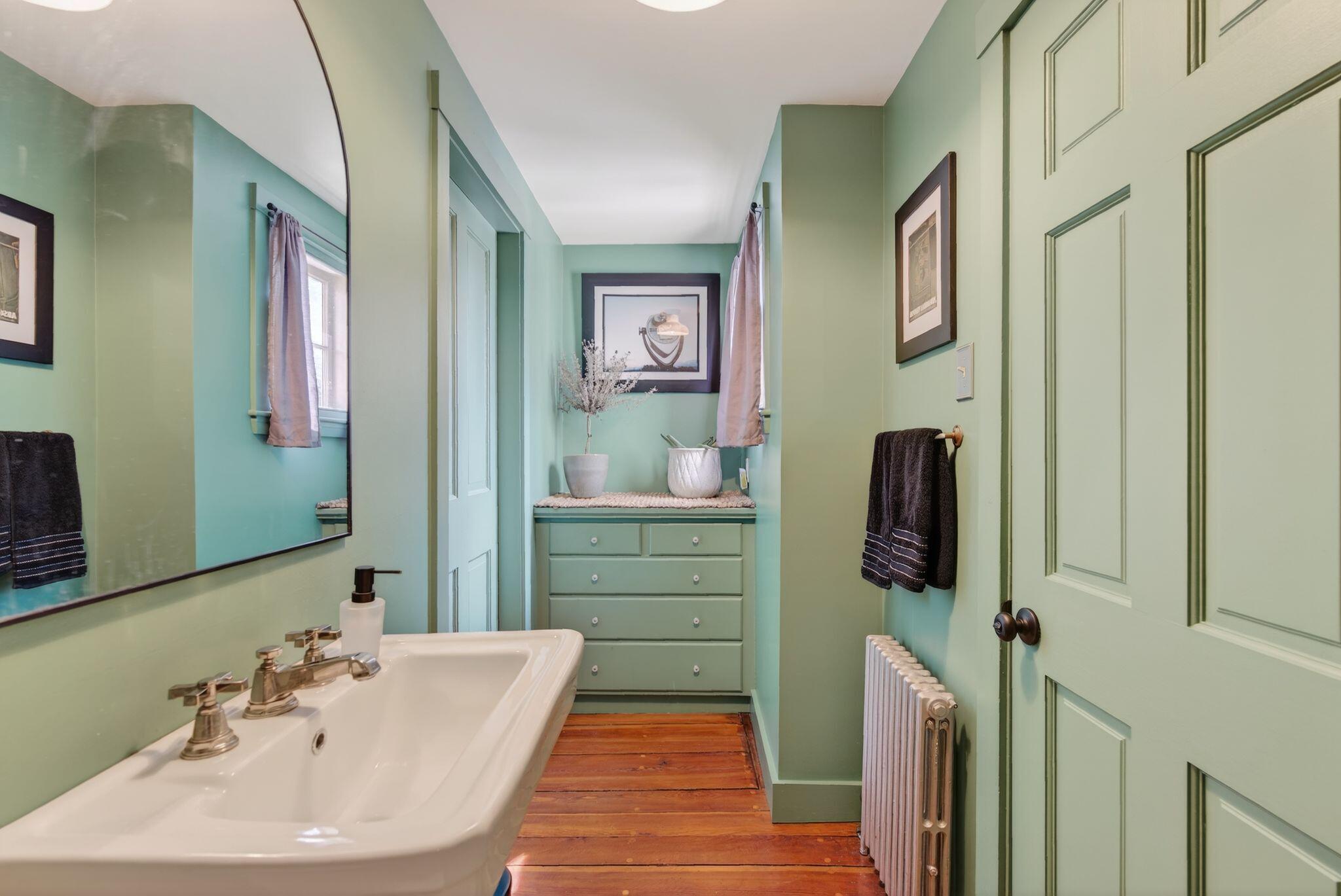 45 Mitchell Road South Portland, ME 04106 - Photo 27 of 87 1st floor bath
