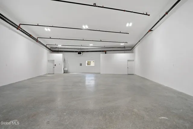 $16 | 46 Maple Avenue, Glenville, NY 12302