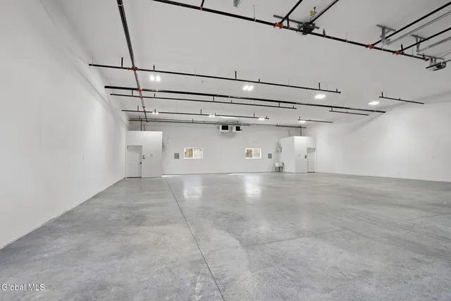 $16 | 46 Maple Avenue, Glenville, NY 12302