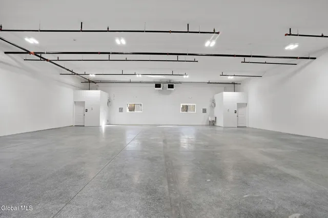 $16 | 46 Maple Avenue, Glenville, NY 12302