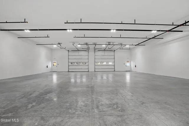 $16 | 46 Maple Avenue, Glenville, NY 12302