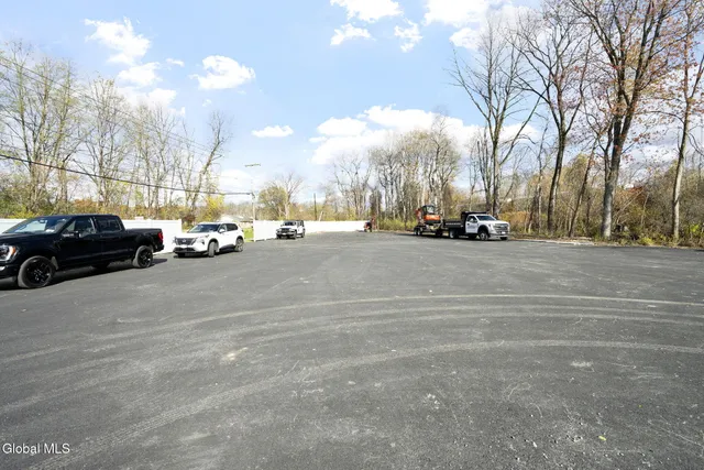 $16 | 46 Maple Avenue, Glenville, NY 12302