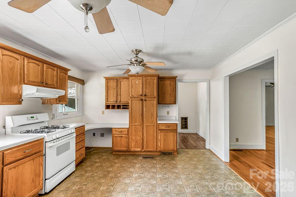 8095 Henry Harris Road Indian Land, SC 29707 - Photo 9 of 43 Gallery Image 9