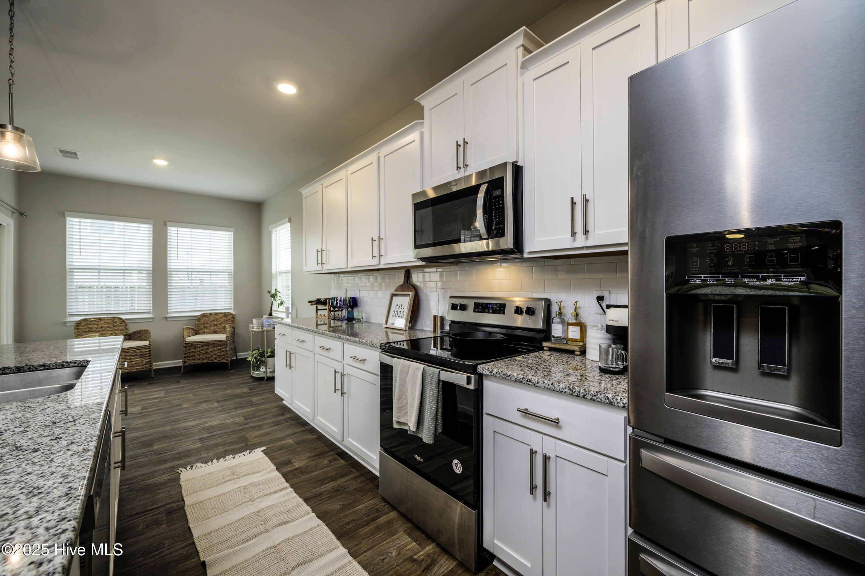 417 Frida Road New Bern, NC 28560 - Photo 20 of 56 Kitchen