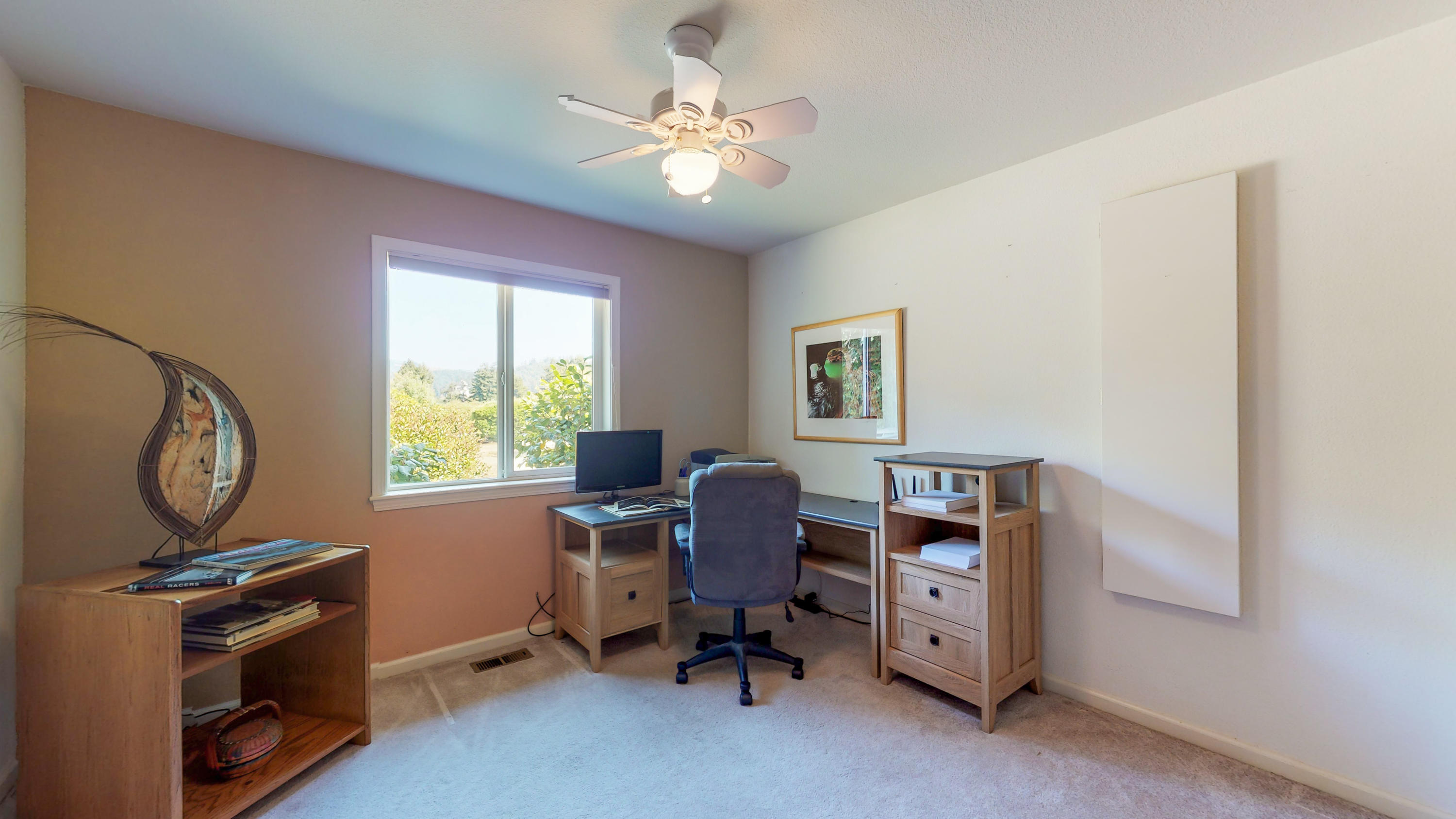 1430 Hatchery Road Arcata, CA 95521 - Photo 24 of 103 Bedroom 1