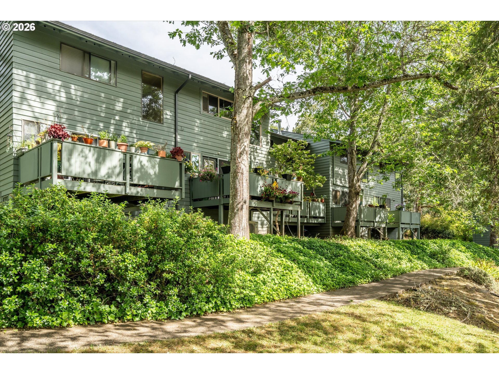 4431 Fox Hollow Road, Unit 6 Eugene, OR 97405 - Photo 29 of 46