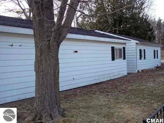 5170 West Jordan Road Weidman, MI 48893 - Photo 11 of 14 1770388-10.JPG