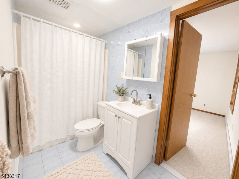 6 Southard Road, Unit 4 Mount Arlington, NJ 07856 - Photo 7 of 9