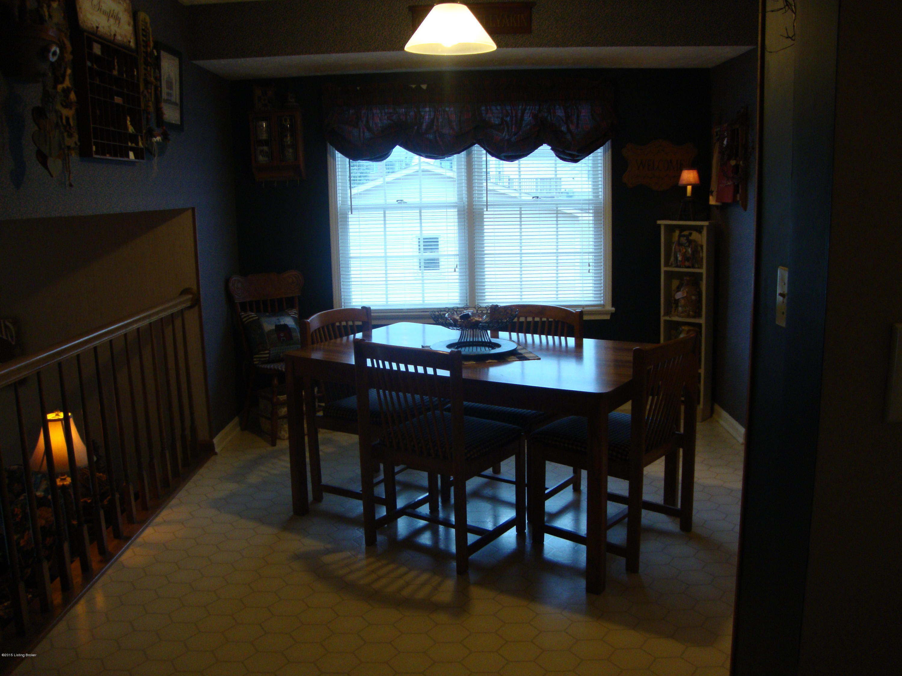7404 Quail Ridge Road Louisville, KY 40291 - Photo 11 of 21 DSC04760