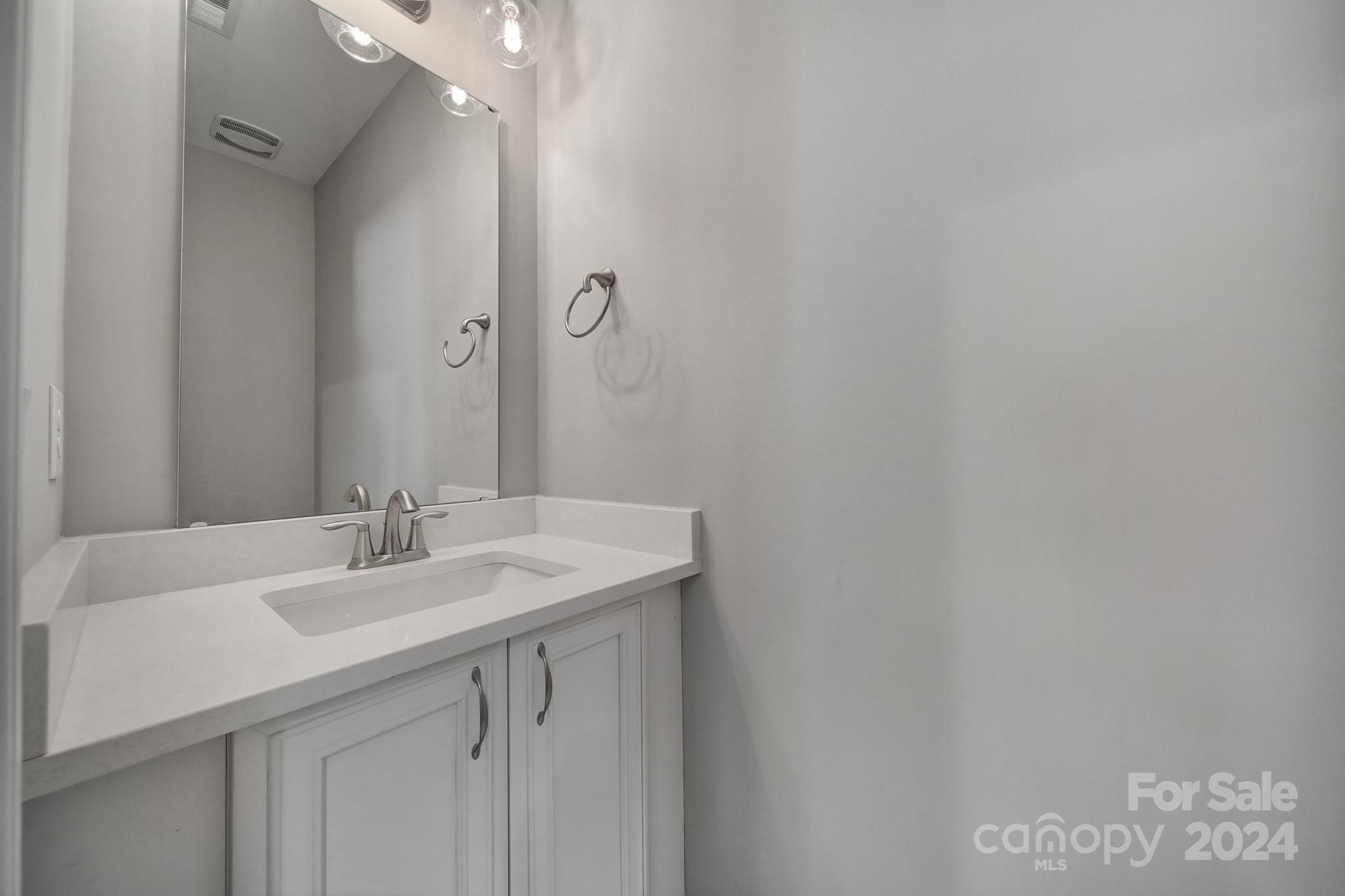 406 North Sharon Amity Road Charlotte, NC 28211 - Photo 31 of 40 Gallery Image 31