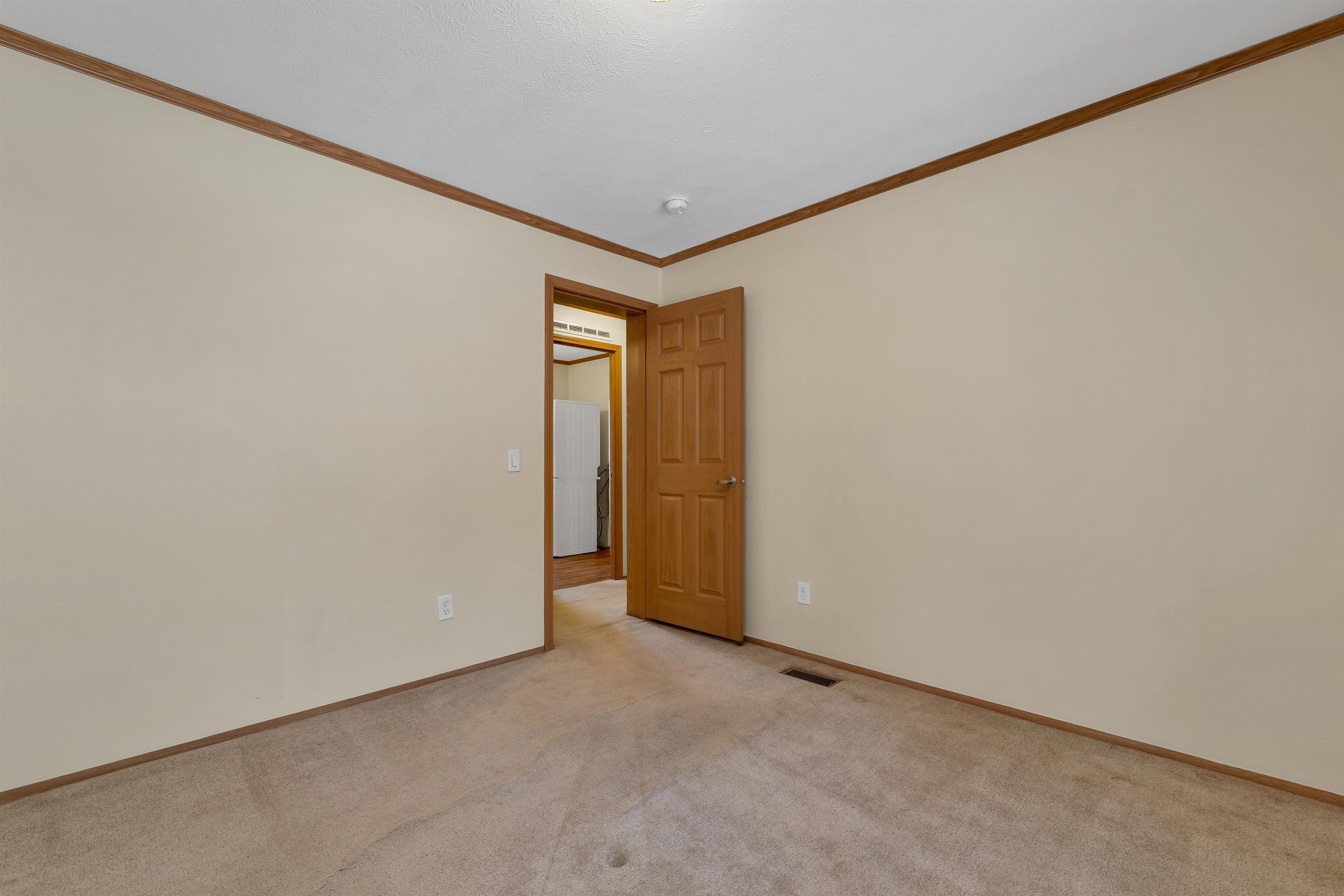 21 Mansfield Woods Way New Hampton, NH 03256 - Photo 22 of 44