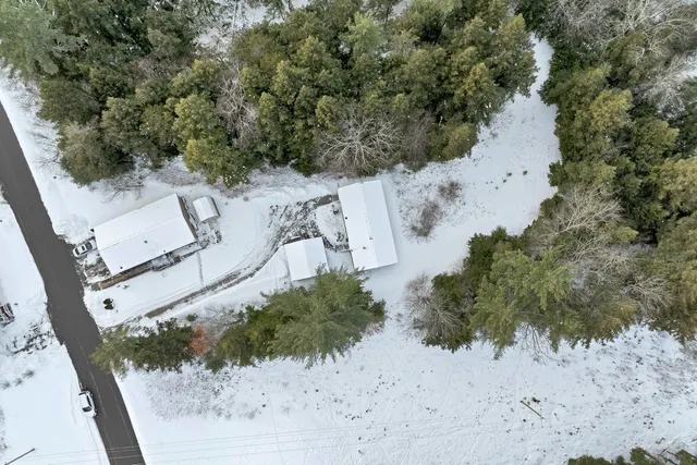 $169,000 | 21 Mansfield Woods Way, New Hampton, NH 03256