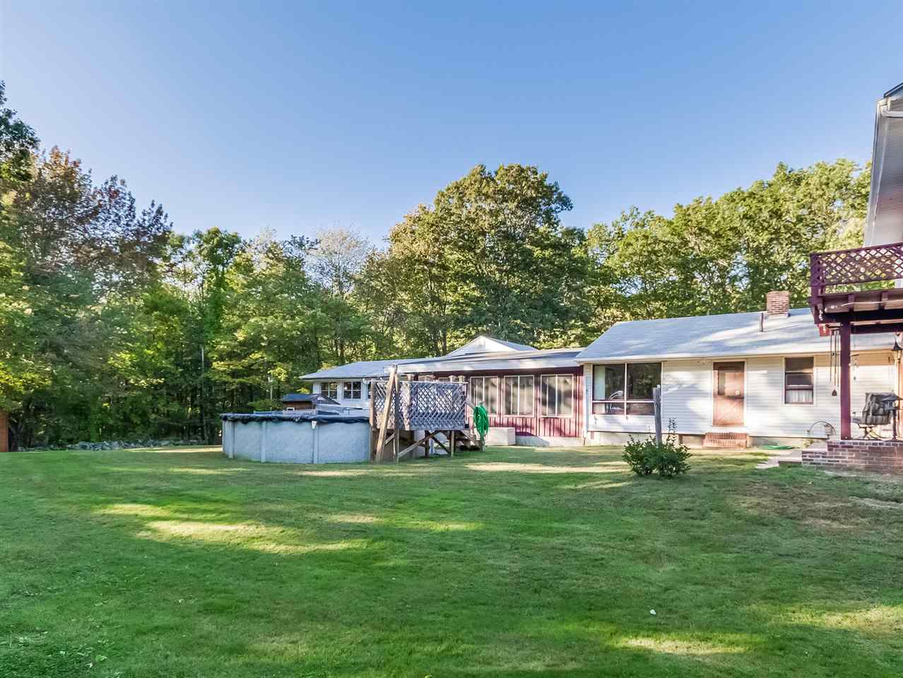 151 Lucas Road Manchester, NH 03109 - Photo 33 of 40