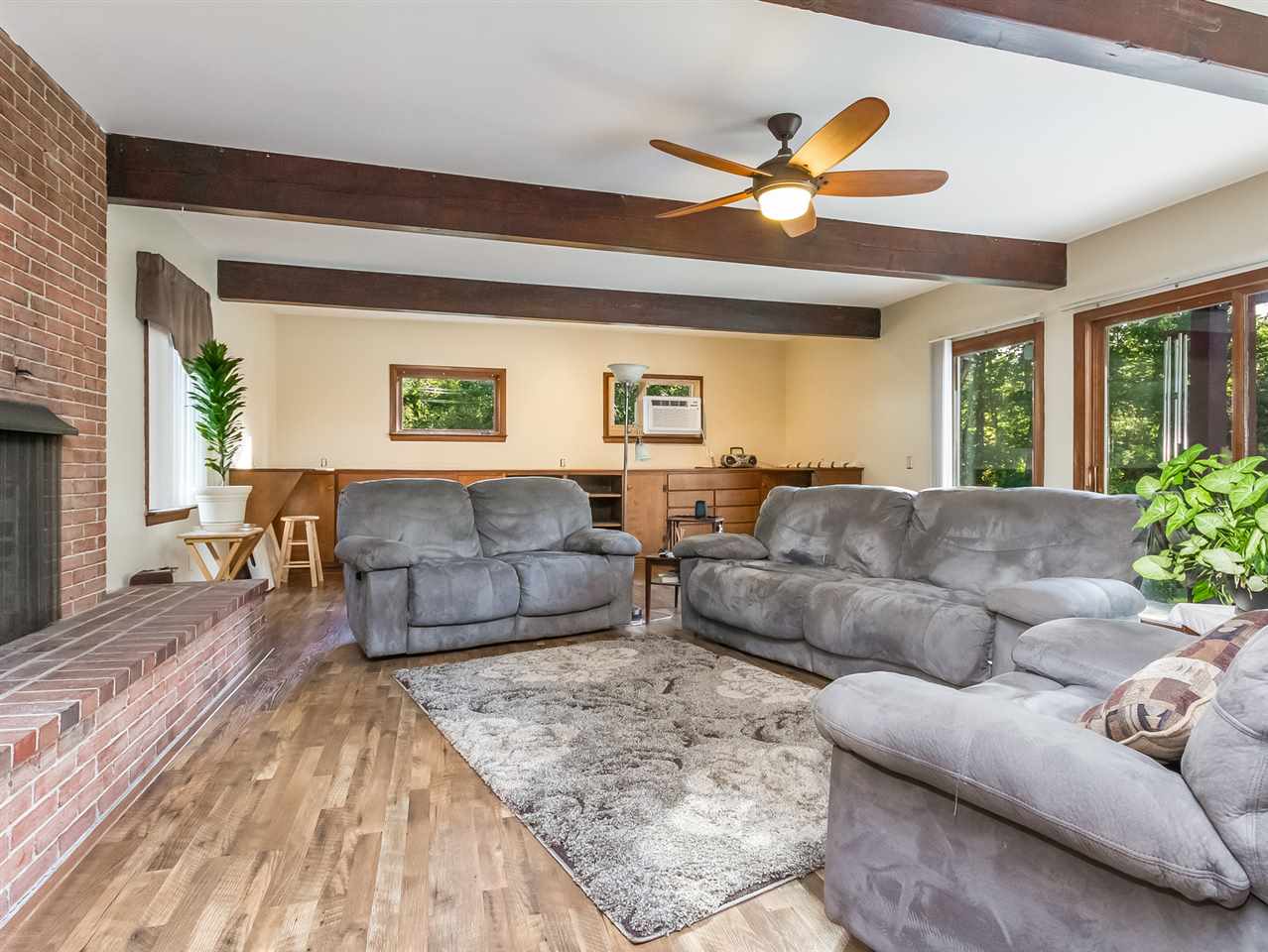 151 Lucas Road Manchester, NH 03109 - Photo 7 of 40