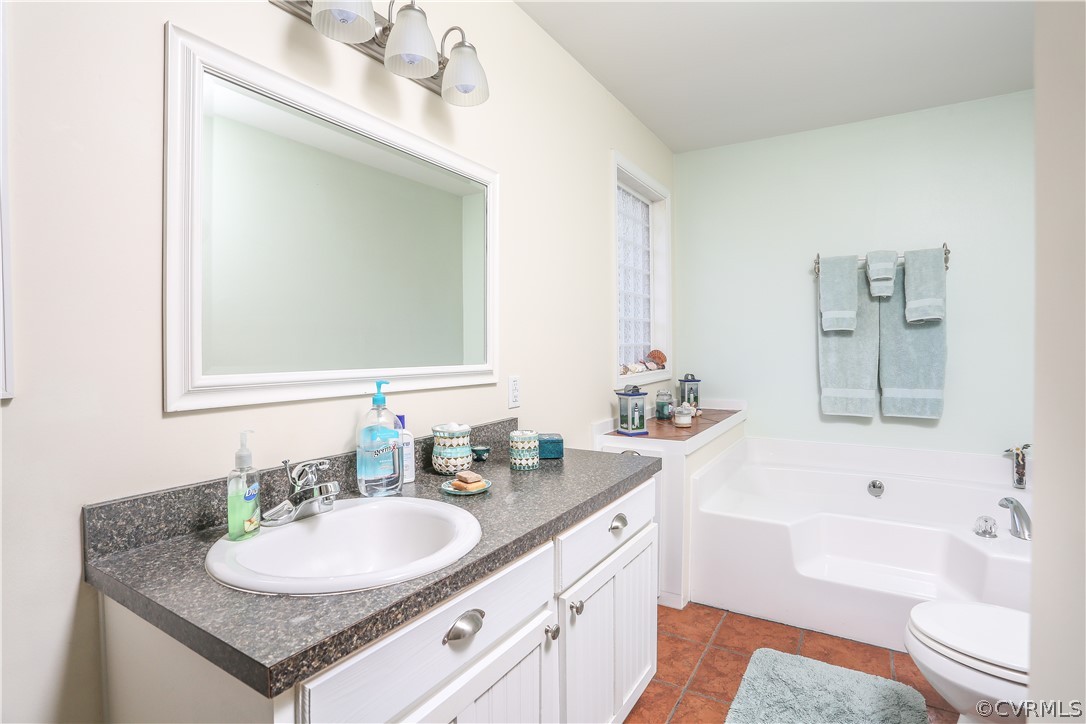 24392 Cabin Point Road Waverly, VA 23890 - Photo 24 of 33 Gallery Image 24