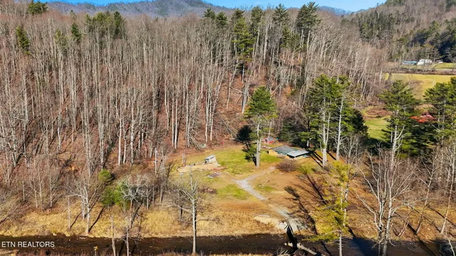 $350,000 | 8485 North Highway 91 North, Laurel Bloomery, TN 37680