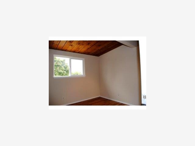 43 Miller Road Watsonville, CA 95076 - Photo 6 of 9 a picture of a room