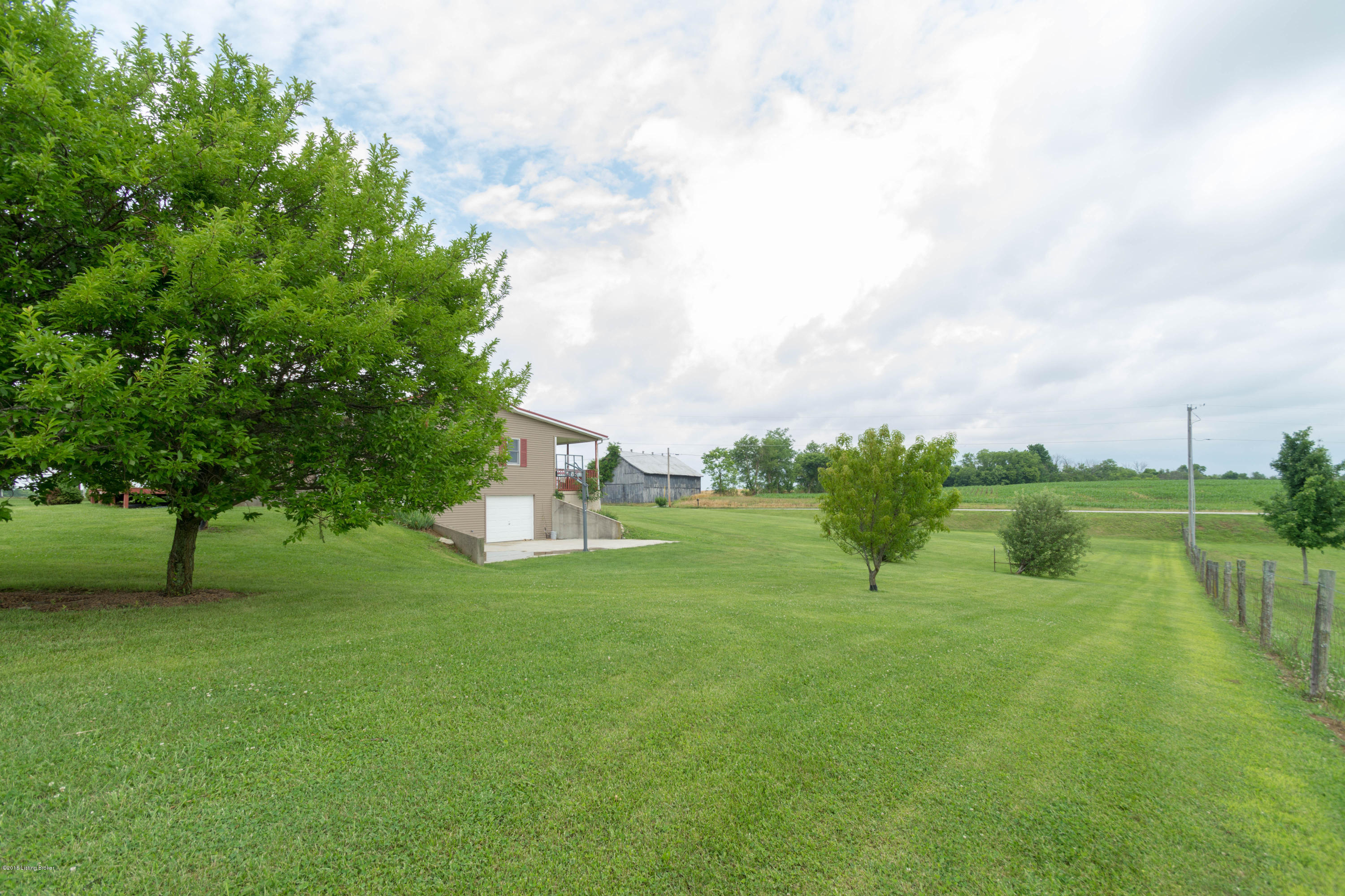 9731 Bloomfield Road Bloomfield, KY 40008 - Photo 36 of 44 untitled (22 of 58)