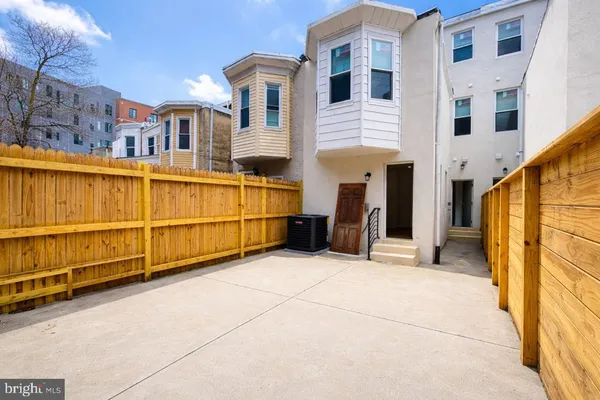 $5,000 | 3629 Warren Street, Philadelphia, PA 19104