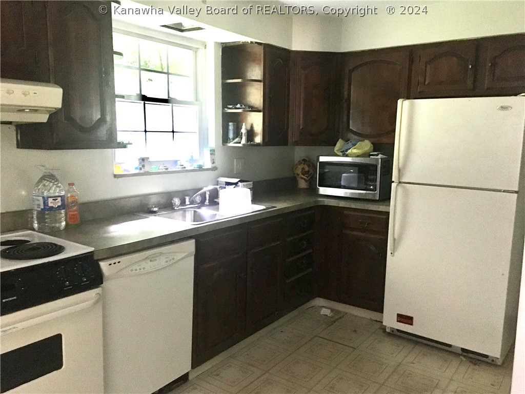 4575 Victoria Road Charleston, WV 25313 - Photo 15 of 21 Gallery Image 15