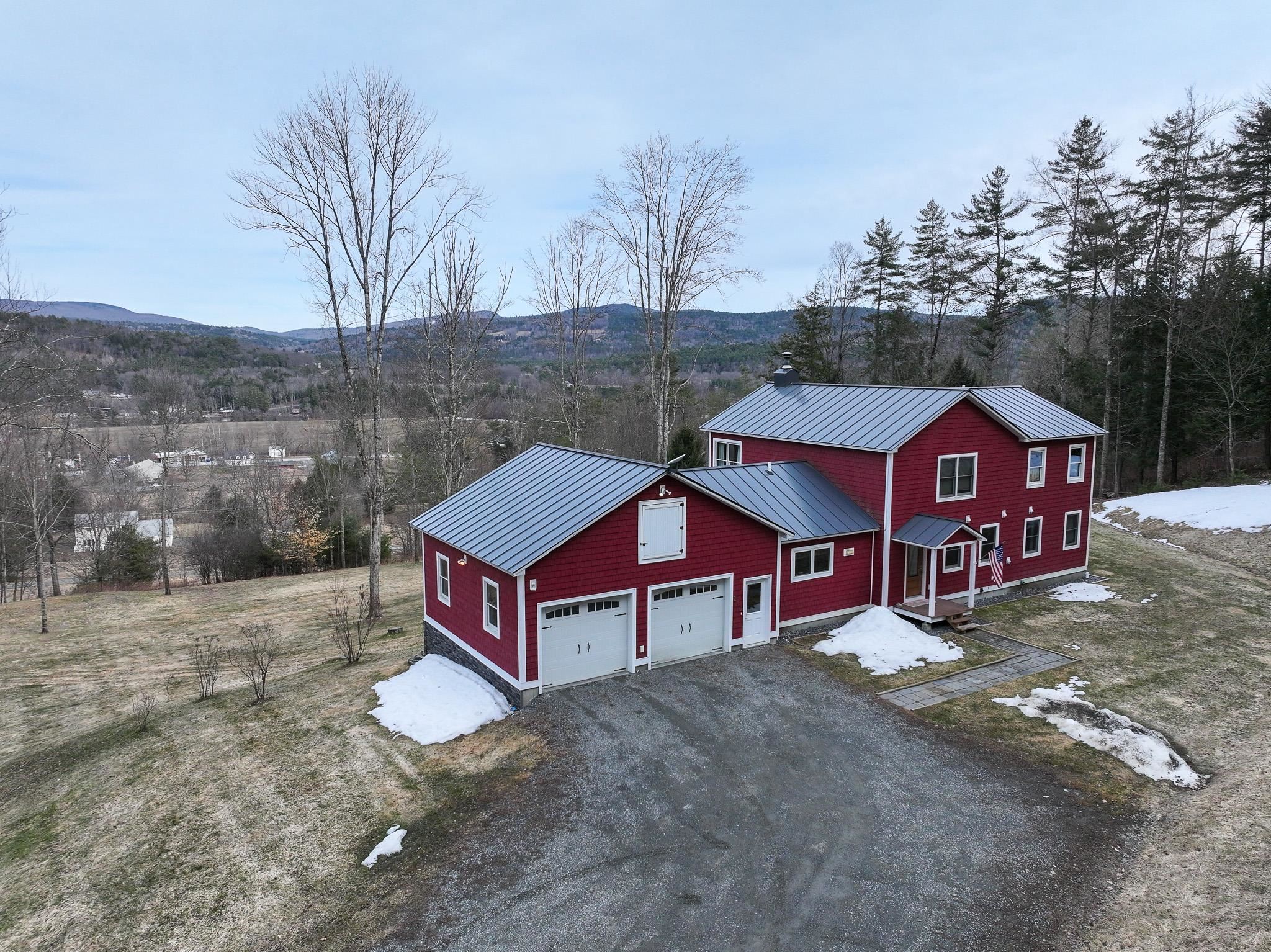 216 High Ridge Lane Thetford, VT 05043 - Photo 1 of 47 Gallery Image 1
