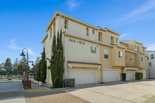 $1,598,000 | 451 Chagall Street, Mountain View, CA 94041