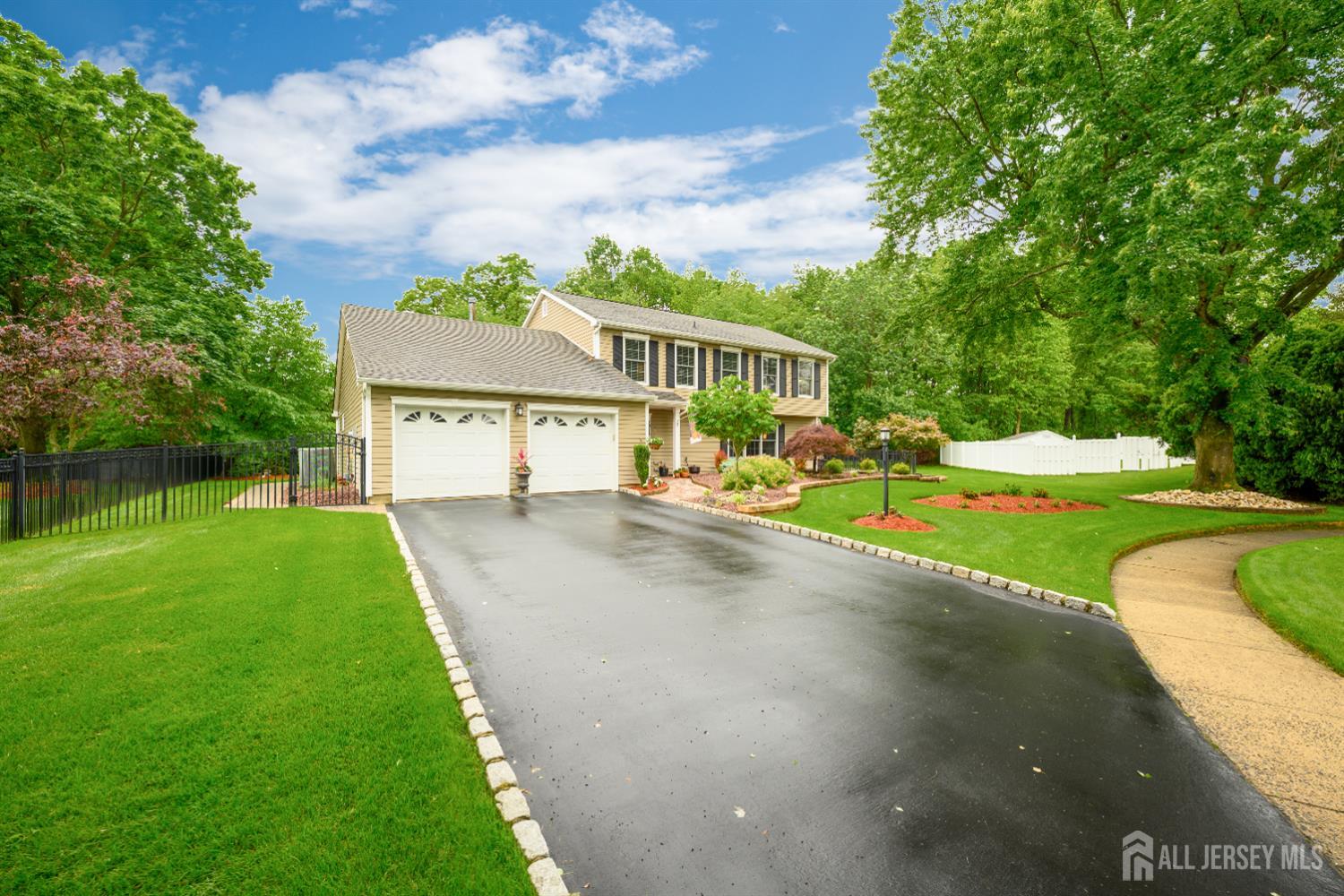 7 Manor Court Old Bridge, NJ 08857 - Photo 4 of 46 a view of a house with a big yard