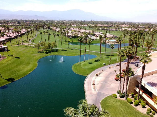 $609,000 | 38657 Dahlia Circle, Palm Desert, CA 92211