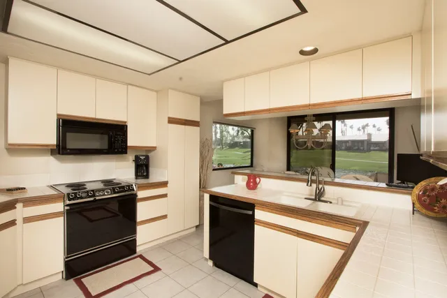 $609,000 | 38657 Dahlia Circle, Palm Desert, CA 92211