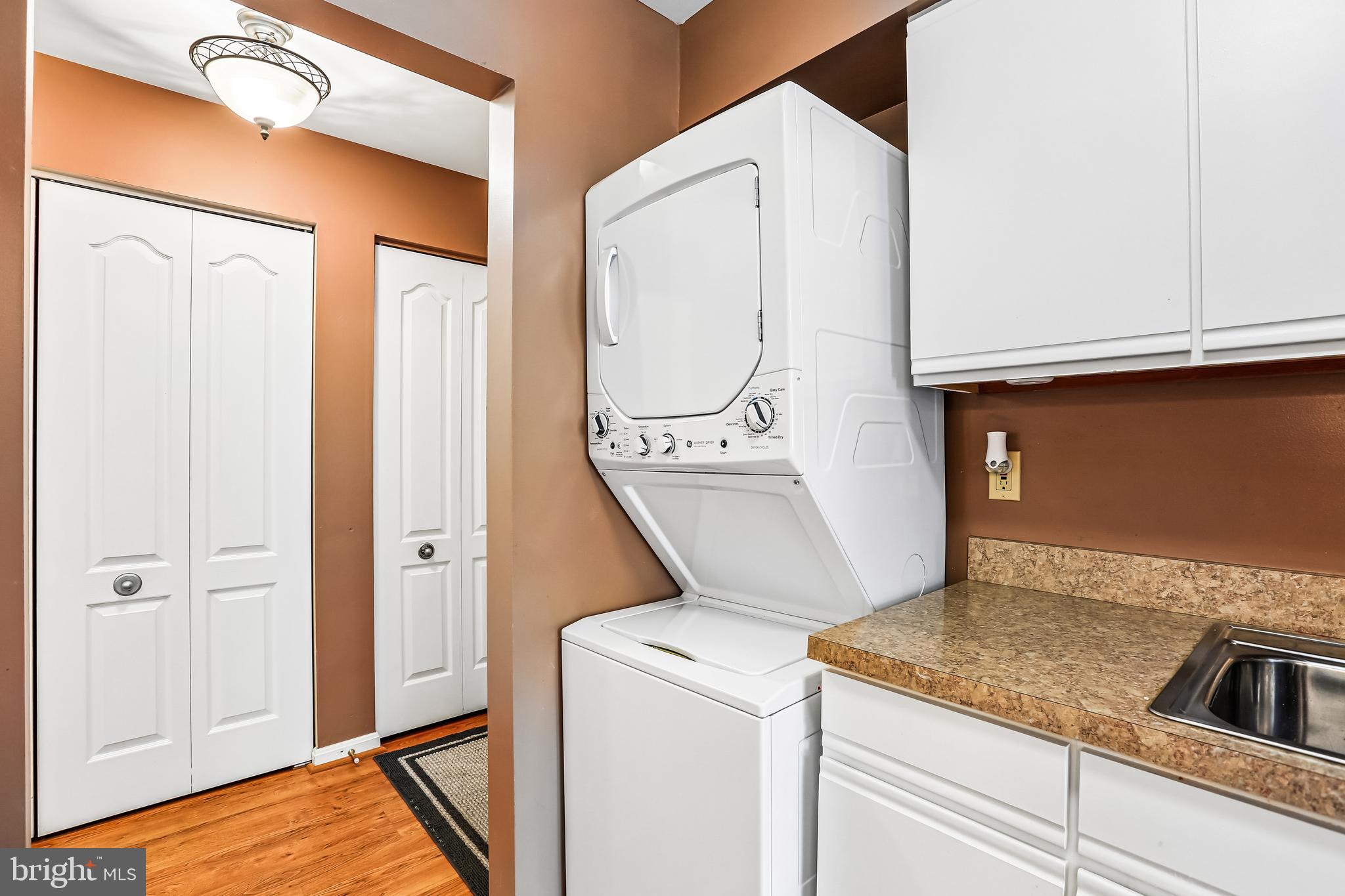 8613 Falls Run Road, Unit E Ellicott City, MD 21043 - Photo 12 of 20 Kitchen