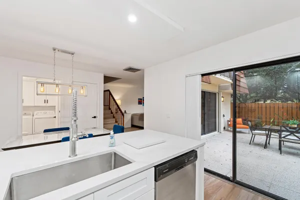 $2,850 | 3052 30th Court, Jupiter, FL 33477