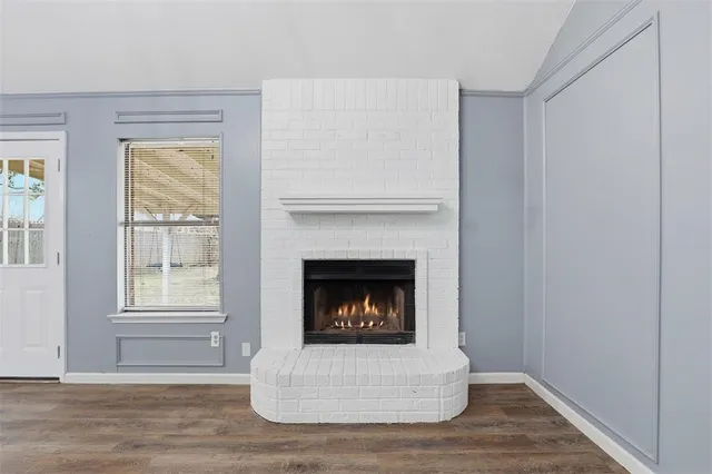 $239,999 | 820 Nicole Drive, Burleson, TX 76028