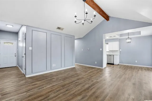 $239,999 | 820 Nicole Drive, Burleson, TX 76028