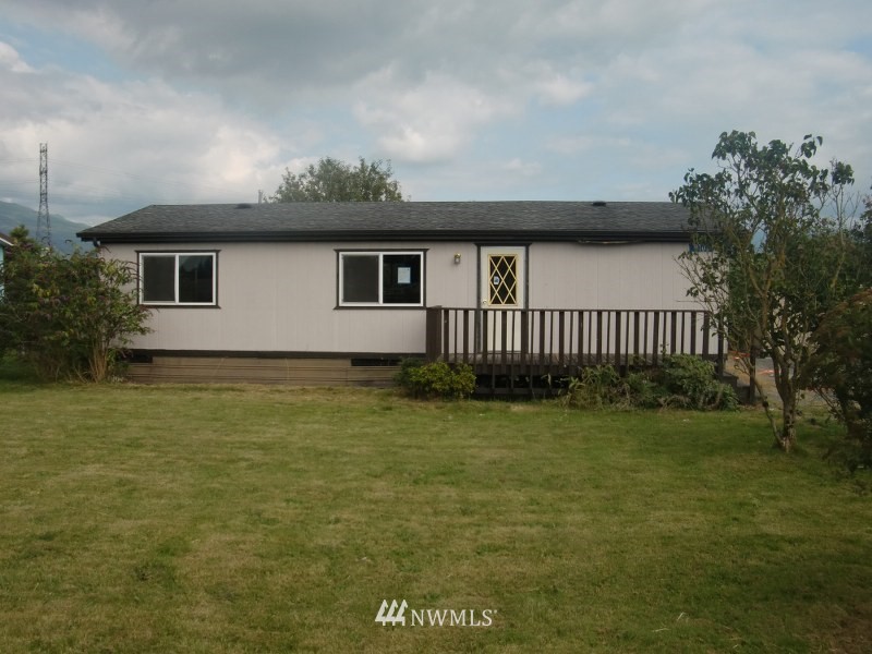 9101 Fruitdale Road Sedro-Woolley, WA 98284 - Photo 1 of 1 Gallery Image 1