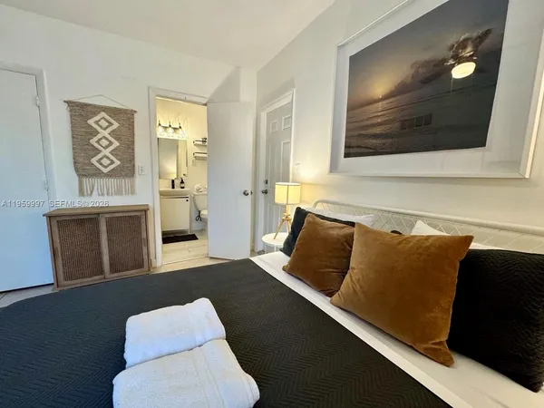 $1,850 | 1130 Northeast 81st Street, Unit 4, Miami, FL 33138