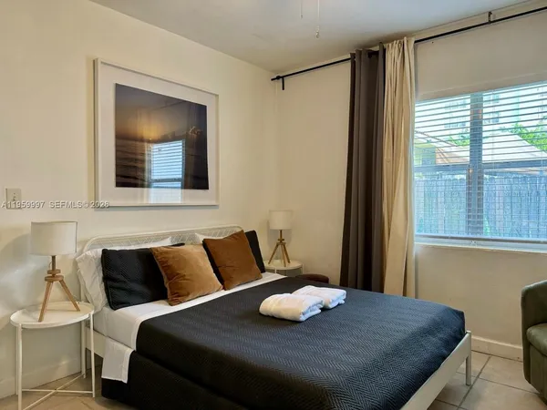 $1,850 | 1130 Northeast 81st Street, Unit 4, Miami, FL 33138