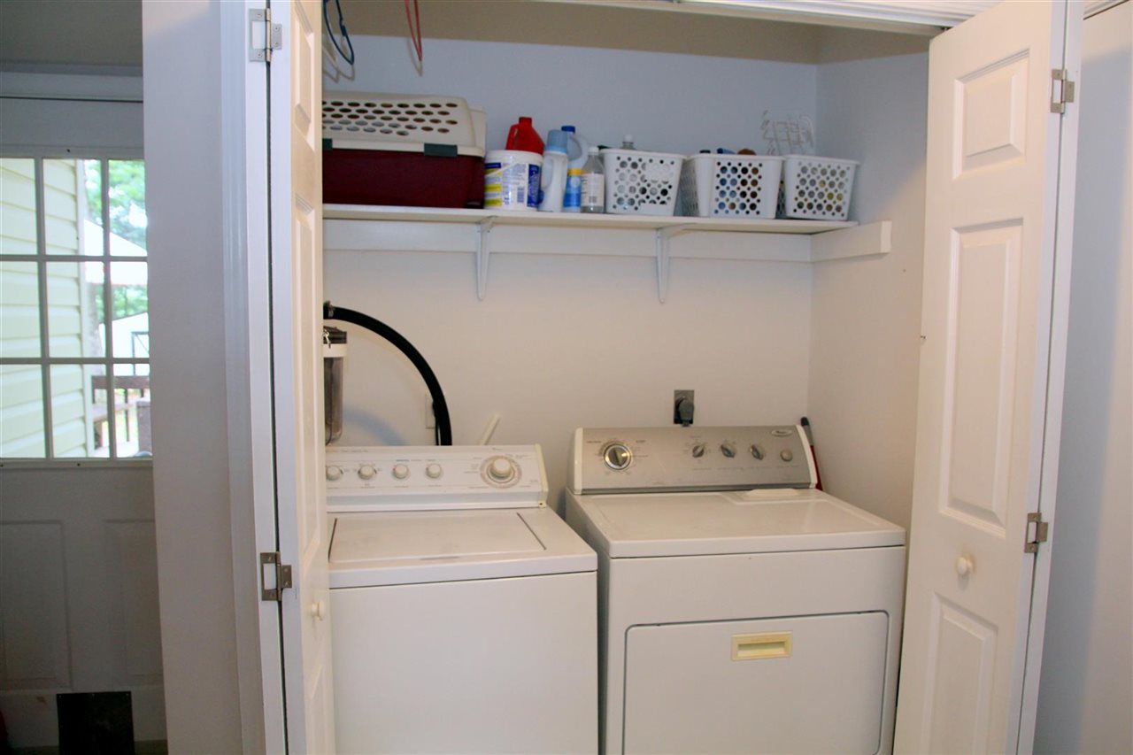 39 Rudolph Street Ruckersville, VA 22968 - Photo 17 of 30 a utility room with dryer and washer