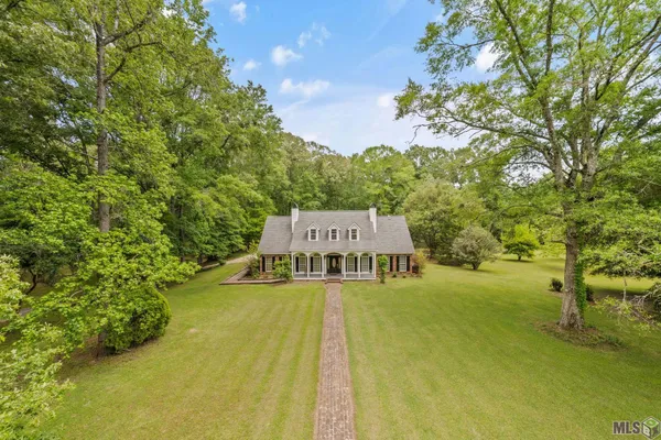 $657,500 | 9836 Sligo Road, St. Francisville, LA 70775